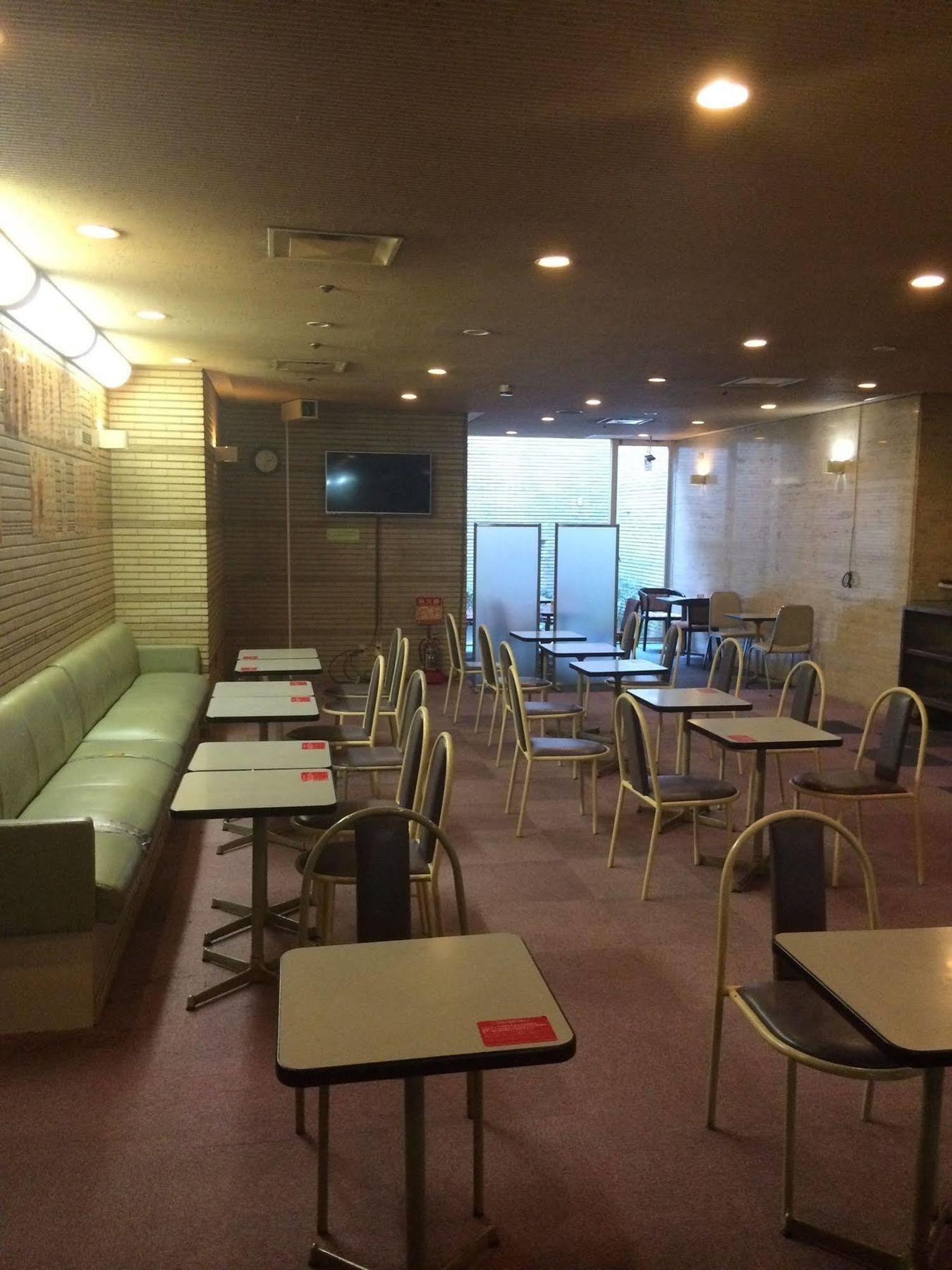 Capsule Hotel Asahi Plaza Shinsaibashi Osaka Exterior photo